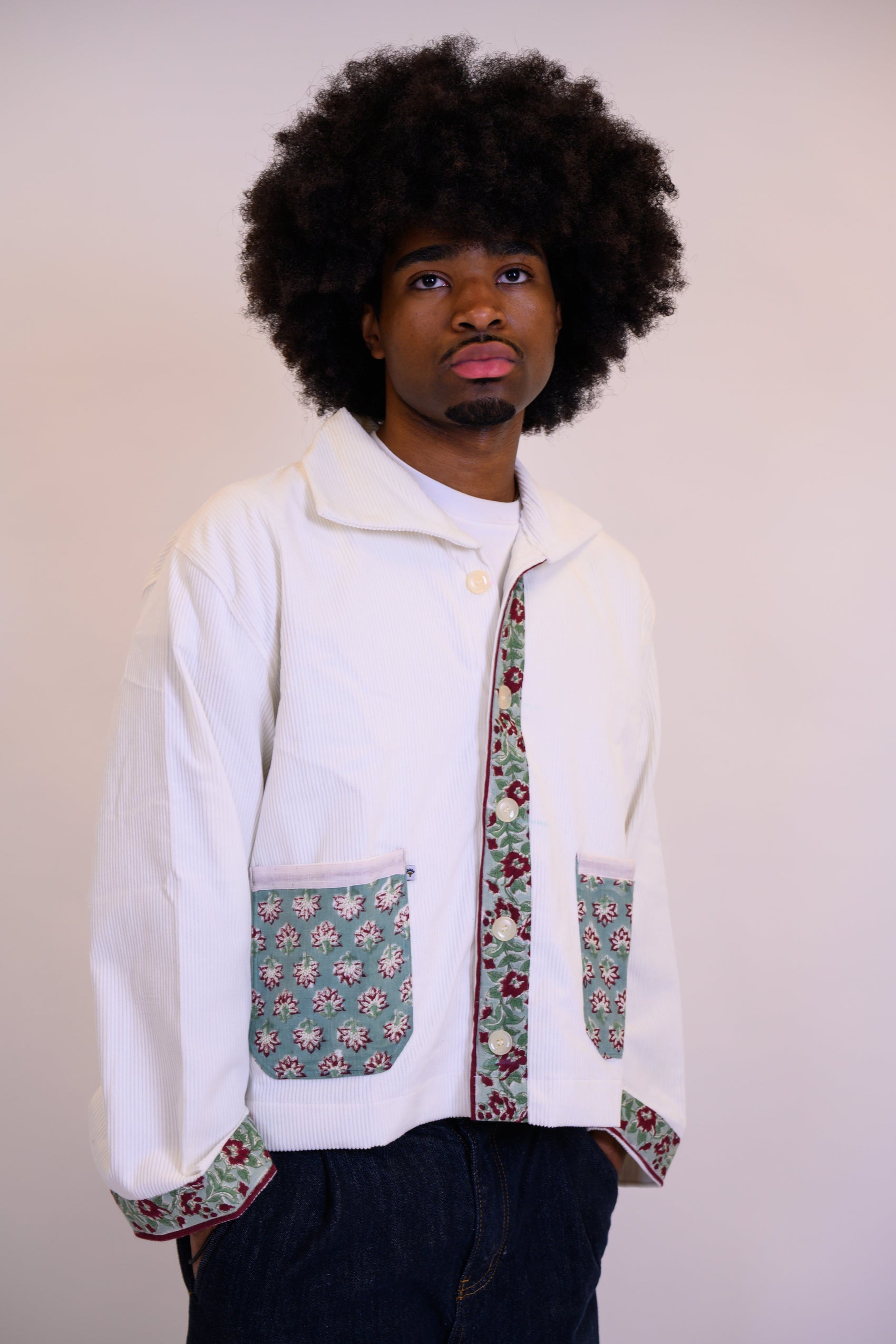 Cropped Corduroy Cardigan - White